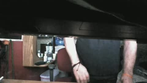 Hotfreakinstud online show from April 9, 7:47 am