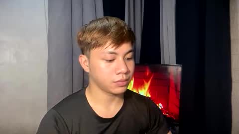 hotfucker_drei online show from November 29, 11:34 am