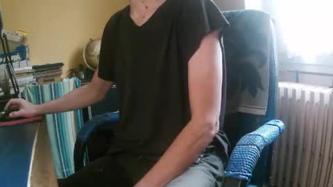 hotleopold online show from October 27, 1:13 pm