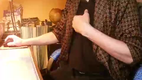 hotleopold online show from January 10, 2:45 pm