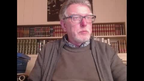 Snapshot of hotlux_54 chatting on February 28, 11:34 pm hotlux_54 online show from February 28, 11:34 pm