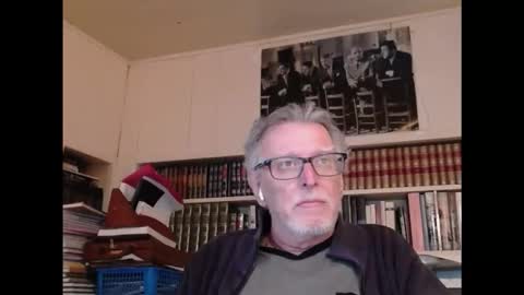 Snapshot of hotlux_54 chatting on October 11, 12:42 pm hotlux_54 online show from October 11, 12:42 pm