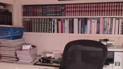 Snapshot of hotlux_54 chatting on December 8, 11:19 pm hotlux_54 online show from December 8, 11:19 pm