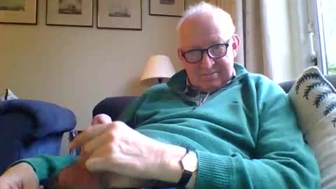 hotmuff99 online show from October 13, 4:13 pm