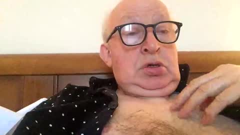 hotmuff99 online show from February 1, 8:29 am