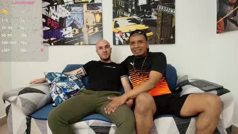 hott_asses online show from January 2, 1:19 pm