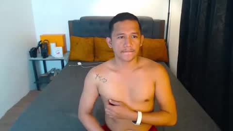 dada11 online show from November 22, 8:25 am