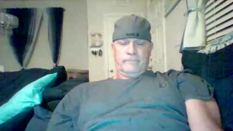 Snapshot of hotyummycock69 chatting on September 30, 5:13 am hotyummycock69 online show from September 30, 5:13 am