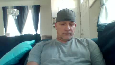 Snapshot of hotyummycock69 chatting on October 4, 1:27 pm hotyummycock69 online show from October 4, 1:27 pm