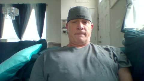 Snapshot of hotyummycock69 chatting on September 28, 8:18 pm hotyummycock69 online show from September 28, 8:18 pm