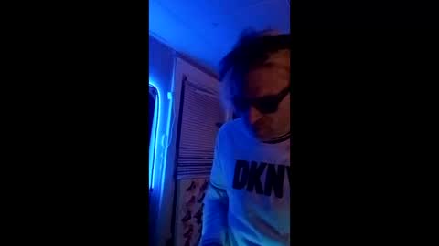 SeanPatrick online show from May 6, 5:30 am