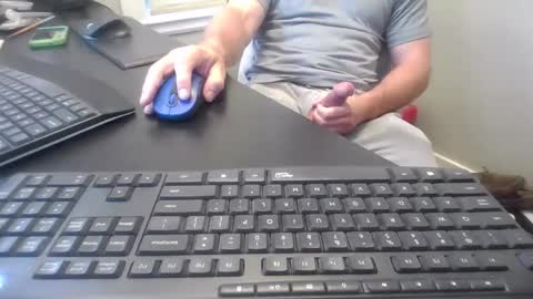 Snapshot of hoverday chatting on September 26, 6:16 pm hoverday online show from September 26, 6:16 pm