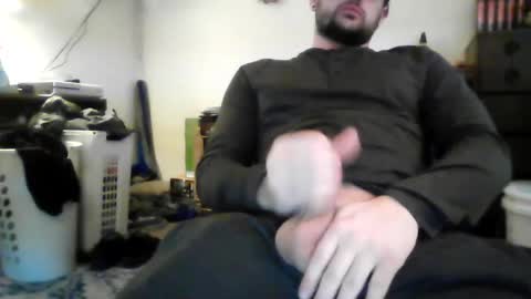 hrnyymf online show from December 3, 3:29 am
