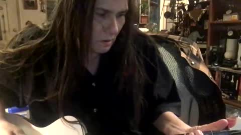 Snapshot of hubertcomberdale chatting on January 13, 1:56 am Hubert Cumberdale online show from January 13, 1:56 am