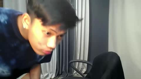 hugecockjames09 online show from October 4, 10:42 am