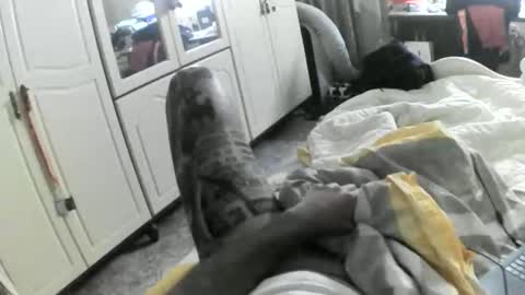hugeveiny online show from May 14, 6:44 am