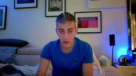 Hugo online show from November 30, 4:31 pm