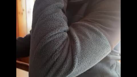 hukobossx online show from October 5, 2:32 pm