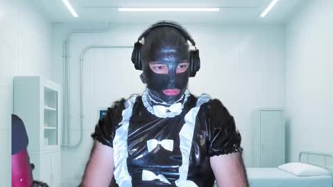 Humandroid online show from November 21, 7:35 pm