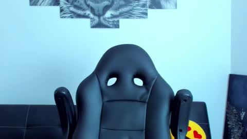 Eli online show from February 21, 12:27 am