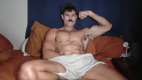 Hung Jake -  online show from November 18, 5:22 am