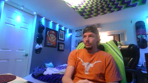 Snapshot of hungtxcock92 chatting on October 8, 12:20 pm hungtxcock92 online show from October 8, 12:20 pm