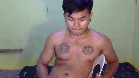 hunkyzeus online show from October 20, 5:28 pm