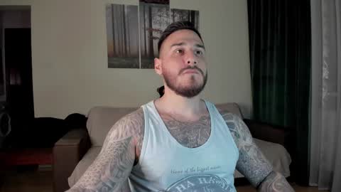 huntyourheart94 online show from January 17, 8:59 pm