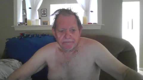 Snapshot of hvl13 chatting on February 7, 7:49 pm hvl13 online show from February 7, 7:49 pm