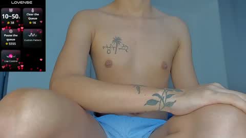 Juliiiiian online show from April 14, 11:21 am