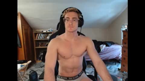 iamtommyparker online show from January 15, 5:04 pm