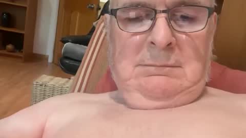 ian53a - mature UK man for same online show from April 7, 5:57 pm