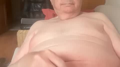 ian53a - mature UK man for same online show from March 17, 10:40 am