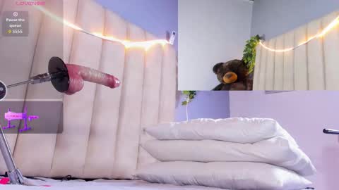 Iam online show from March 29, 12:00 am