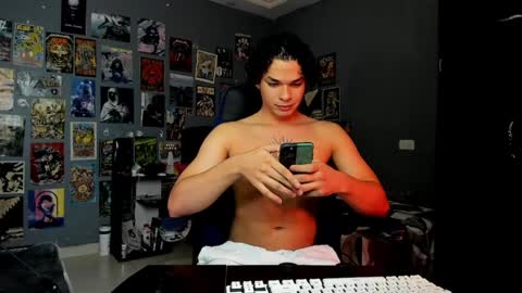 Snapshot of ian_versace chatting on January 31, 6:02 am Andres online show from January 31, 6:02 am