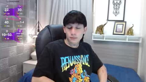 ian online show from October 24, 8:21 pm