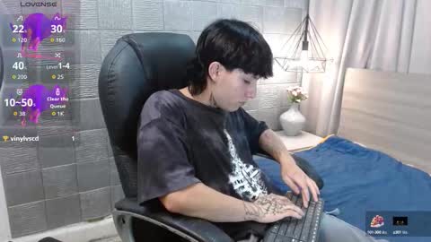 ian online show from October 17, 12:14 am