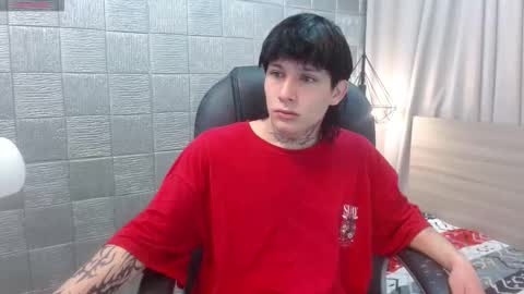 ian online show from November 25, 6:15 am