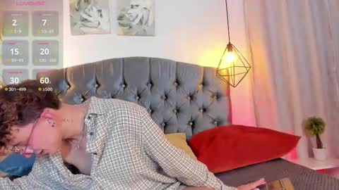 ian  online show from October 22, 3:21 am