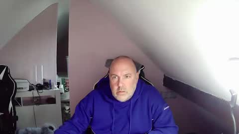 iceoli123 online show from October 22, 2:54 pm