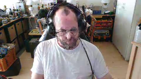 icum4ladies2021 online show from April 12, 12:17 pm