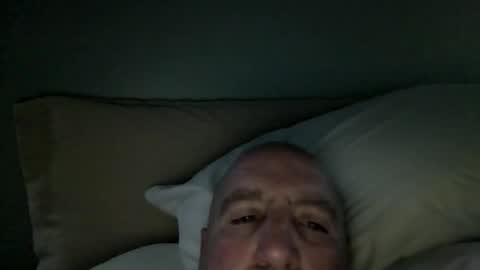 Snapshot of icumming chatting on December 6, 12:16 pm icumming online show from December 6, 12:16 pm