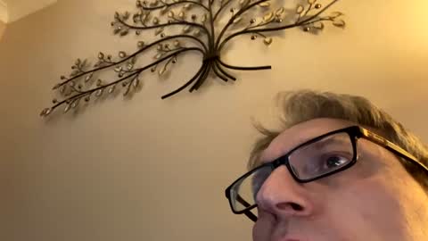 Snapshot of icums4u chatting on January 1, 3:24 pm icums4u online show from January 1, 3:24 pm