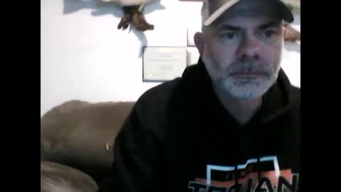 idkwhyidothis348732 online show from December 26, 12:16 pm