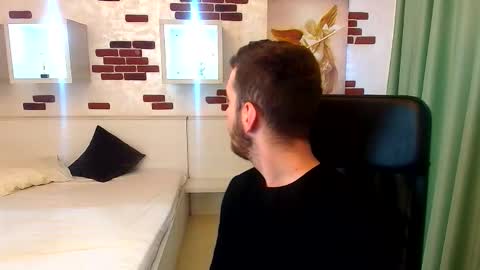 IkerGale online show from November 16, 9:11 am