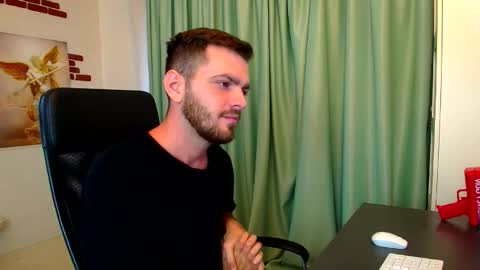 IkerGale online show from October 2, 6:39 am