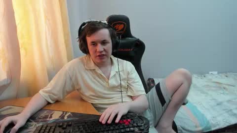 iliaskris online show from February 21, 6:36 am