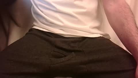 illubricat online show from December 30, 6:27 pm