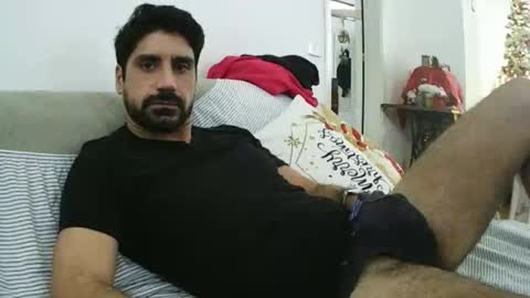 ilmangj90 online show from November 28, 9:44 am