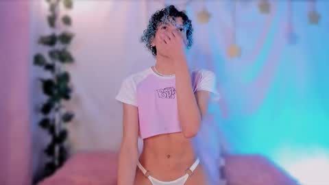 Snapshot of im_alejo chatting on October 3, 1:43 am Alejo independent model online show from October 3, 1:43 am